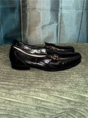 Men's Black Leather Slip-On Loafers with Metal Bit Accent